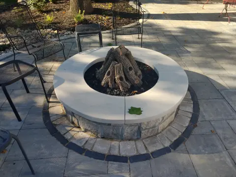 Elegant fire pit